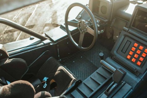 hoonigan-amp-microsoft-team-up-to-build-a-life-size-1000-hp-warthog-2021-10-01_16-08-27_087308