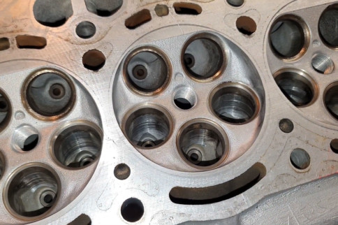Video: Five Engines with Five (Or More) Valves Per Cylinder