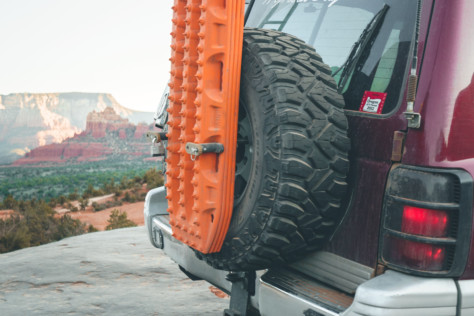 off-road-holiday-wish-list-guide-tools-to-gadgets-and-gear-2021-11-22_17-59-20_726308