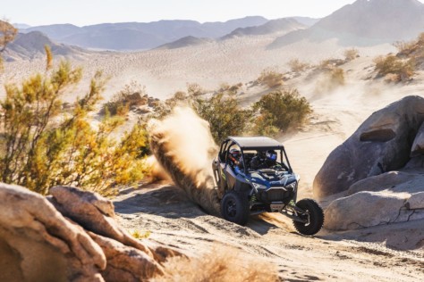 polaris-introduces-2022-rzr-pro-r-amp-rzr-turbo-r-2021-11-17_10-58-44_915389
