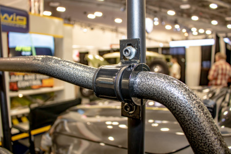 sema-2021-hellwig-products-drops-new-swaybars-and-helper-springs-2021-11-04_13-37-41_478291