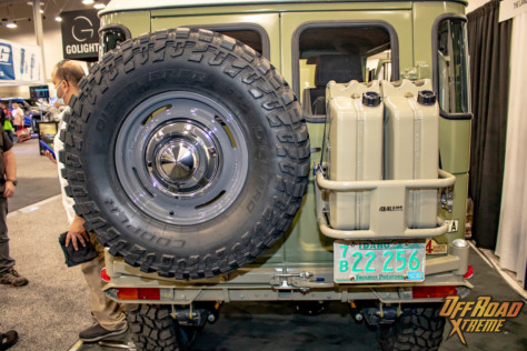 sema-2021-the-landcruiser-shop-restored-fj40-back-country-build-2021-11-19_12-26-45_524632