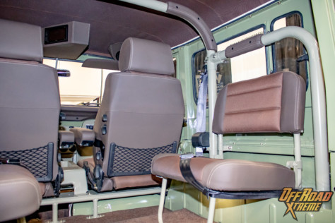 sema-2021-the-landcruiser-shop-restored-fj40-back-country-build-2021-11-19_12-28-36_175077
