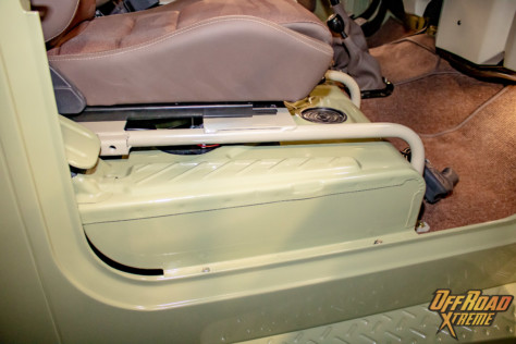 sema-2021-the-landcruiser-shop-restored-fj40-back-country-build-2021-11-19_12-30-32_489072