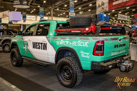 sema-2021-westin-automotive-all-armored-up-toyota-4runner-2021-11-26_12-43-46_867888