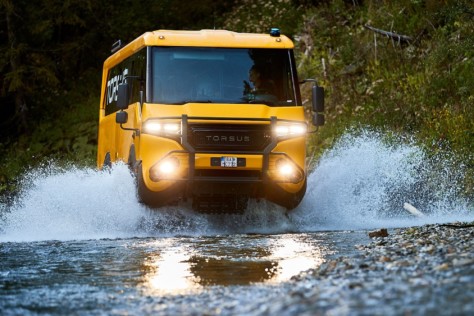 torsus-praetorian-is-an-extreme-off-road-capable-bus-2021-11-18_17-22-13_076398