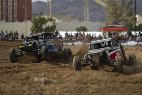bad-boys-lead-out-for-2021-mint-400-event-alert-and-race-news-2021-12-01_11-48-25_072906