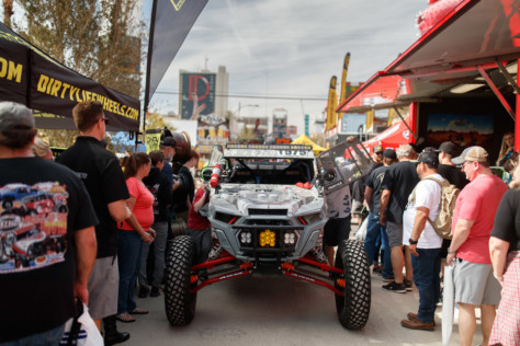 bad-boys-lead-out-for-2021-mint-400-event-alert-and-race-news-2021-12-01_11-49-58_820428