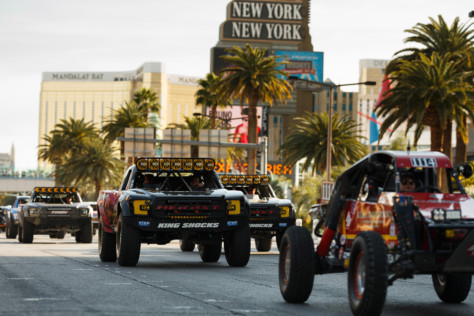 bad-boys-lead-out-for-2021-mint-400-event-alert-and-race-news-2021-12-01_11-51-06_534436