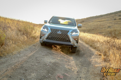 field-test-what-makes-the-lexus-gx460-an-appealing-off-roader-2021-12-30_11-46-41_139285