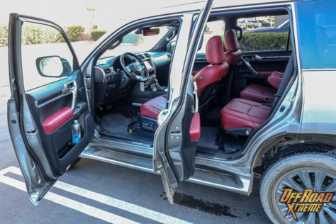 field-test-what-makes-the-lexus-gx460-an-appealing-off-roader-2021-12-30_11-51-26_714405