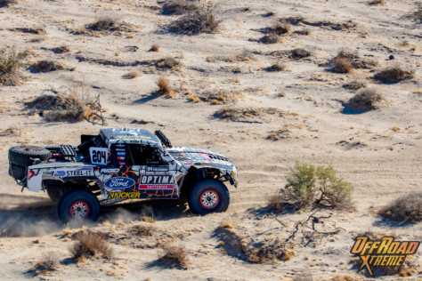 hot-laps-and-helicopters-off-roading-with-christopher-polvoorde-2021-12-23_10-56-06_399758