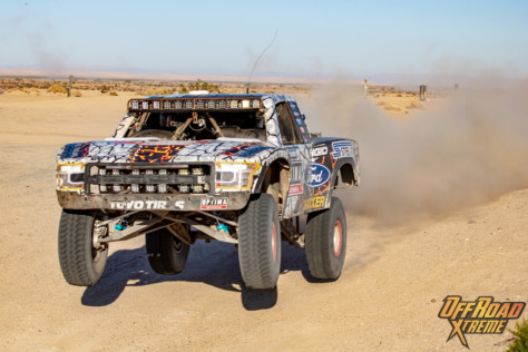 hot-laps-and-helicopters-off-roading-with-christopher-polvoorde-2021-12-23_11-00-43_147871