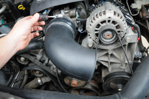 Installing Flowmaster's Delta Force U-Fit Performance Air Intake