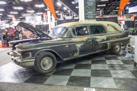 pri-2021-farmtruck-and-azns-wild-diesel-powered-hearse-2021-12-16_12-47-53_390501