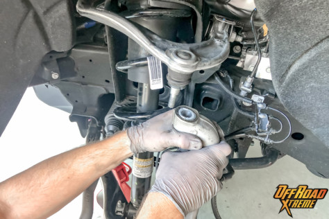 the-proper-way-to-level-out-your-truck-2021-12-08_13-00-26_385268