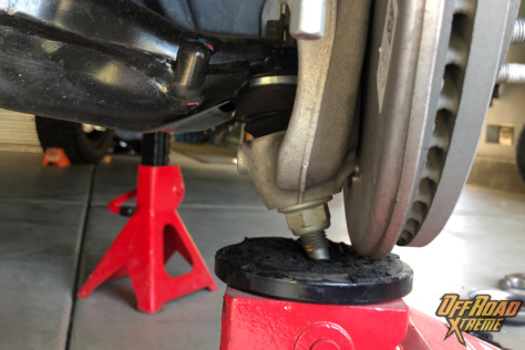 the-proper-way-to-level-out-your-truck-2021-12-08_13-00-41_127610