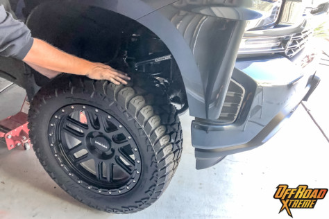 the-proper-way-to-level-out-your-truck-2021-12-08_13-02-18_011481