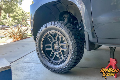 the-proper-way-to-level-out-your-truck-2021-12-08_13-02-27_406784