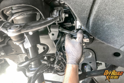 the-proper-way-to-level-out-your-truck-2021-12-08_13-03-10_497721