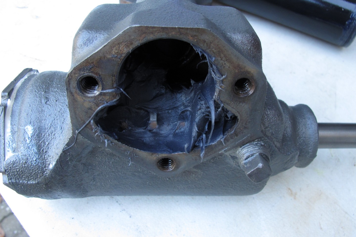 manual steering box