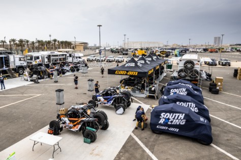 american-off-road-racer-aj-jones-wins-dakar-rally-in-can-am-utv-2022-01-14_16-06-56_367809