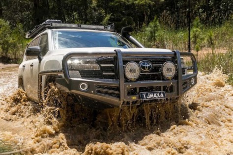 australian-tuner-tjm-tunvioyota-land-cruiser-for-tough-off-road-2022-01-17_16-35-46_852470