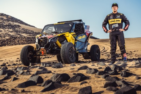 dakar-2022-a-7500km-off-road-rally-across-saudi-arabian-deserts-2022-01-03_17-21-58_544585