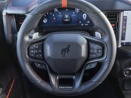 ford-releases-details-on-2022-ford-bronco-raptor-2022-01-24_10-47-12_059052