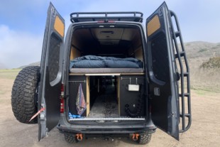 Mercedes Sprinter By IGLHAUT Allrad Is A Super Deluxe Off-Road Van