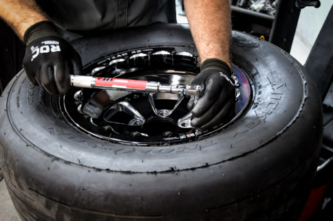 Beadlock Wheels: When You Need Them, And When You Don't