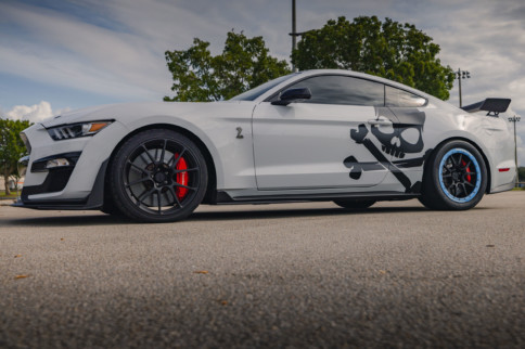 Bolt-On, Stock-Motor Shelby GT500 Breaks Into The 8-Second Zone