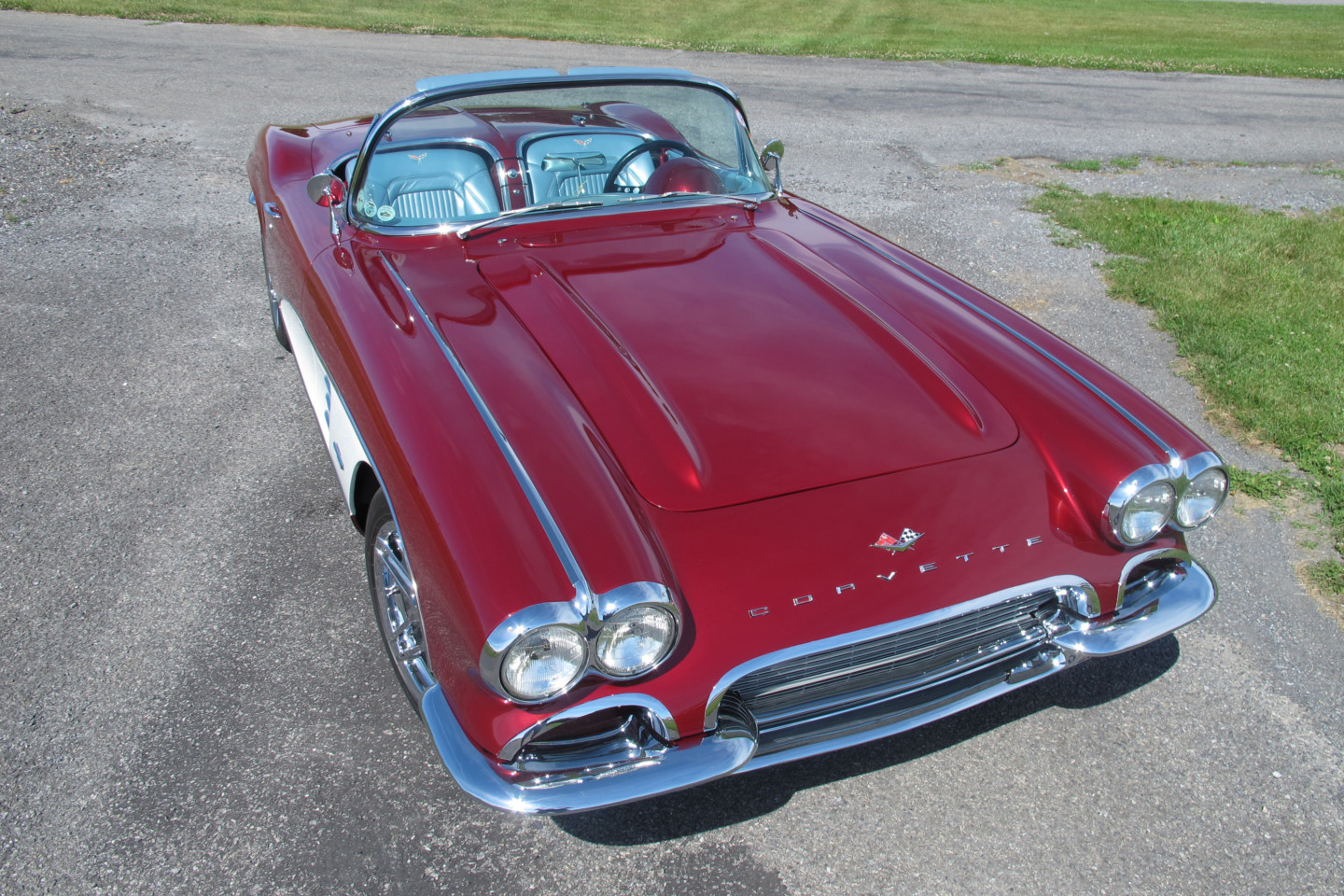 feature car