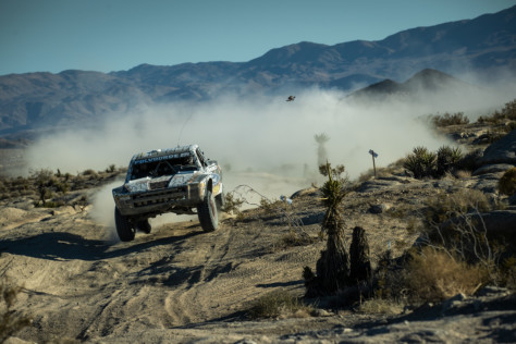 desert-challenge-champion-off-roading-with-christopher-polvoorde-2022-02-04_14-22-07_090654