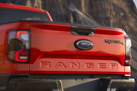 ford-next-gen-ranger-raptor-cleared-to-land-in-europe-and-america-2022-02-22_06-25-34_833178