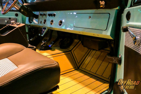 gateway-bronco-electric-vehicle-2022-02-20_21-32-09_448829