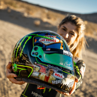 nascar-racer-hailie-deegan-to-race-mint-400-and-helmet-giveaway-2022-02-22_11-39-23_245852