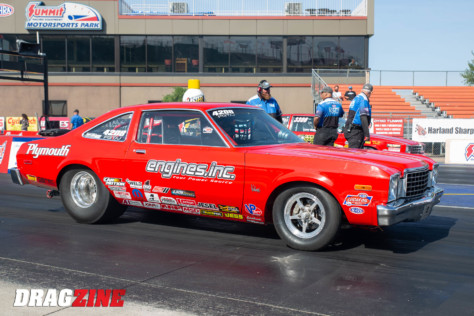 old-iron-with-modern-power-lloyd-woffords-1979-plymouth-volare-2022-02-21_12-51-34_476522