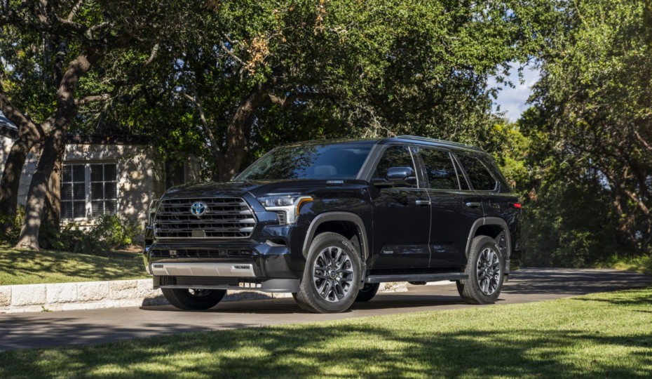Quick Comparison: 2023 Toyota Sequoia vs. 2022 Lexus LX 600