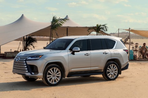 quick-comparison-2023-toyota-sequoia-vs-2022-lexus-lx-600-2022-02-22_14-16-08_417433