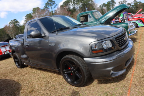 vmps-first-car-show-draws-hordes-of-fords-to-its-florida-facility-2022-02-22_08-18-35_578368