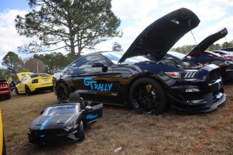 vmps-first-car-show-draws-hordes-of-fords-to-its-florida-facility-2022-02-22_08-19-44_553540