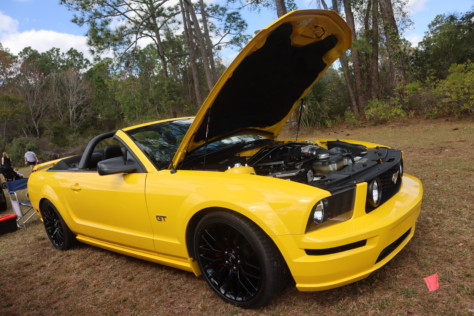 vmps-first-car-show-draws-hordes-of-fords-to-its-florida-facility-2022-02-22_08-23-35_481094