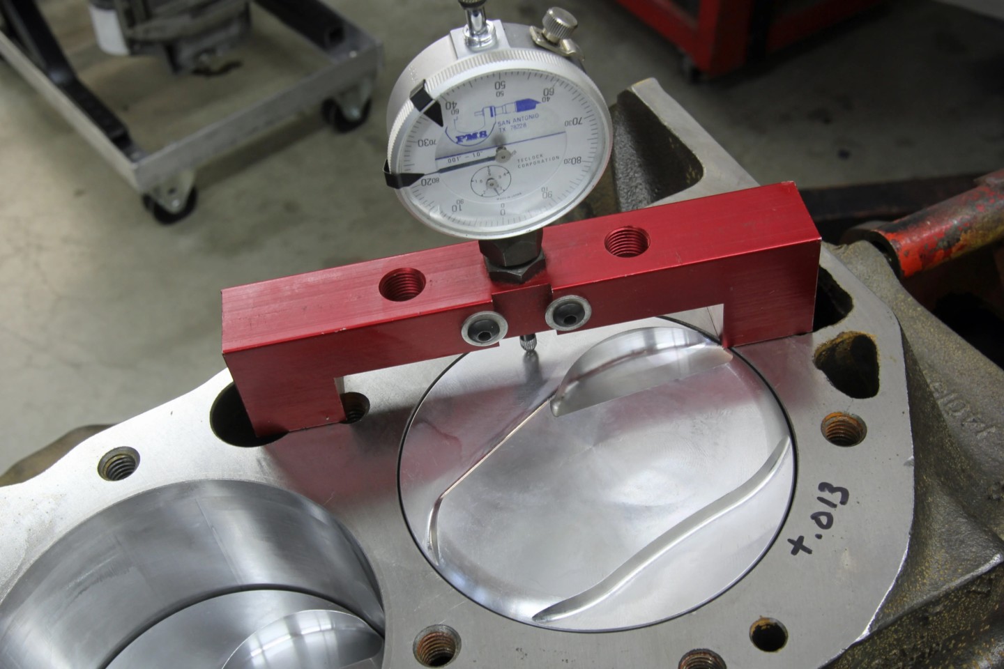 Piston height, deck bridge
