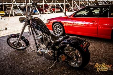 what-is-it-like-at-the-barrett-jackson-auto-auction-2022-02-28_16-59-51_464506