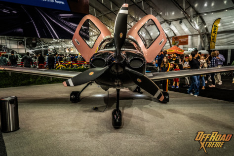 what-is-it-like-at-the-barrett-jackson-auto-auction-2022-02-28_17-01-03_066464