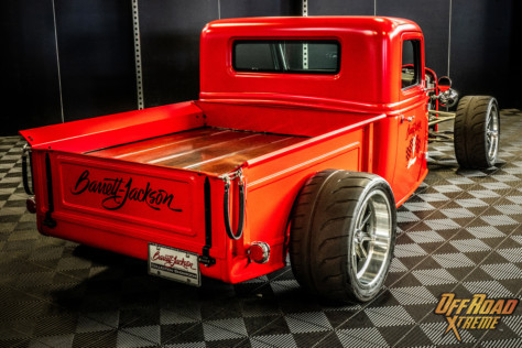 what-is-it-like-at-the-barrett-jackson-auto-auction-2022-02-28_17-02-45_094294