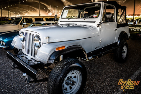 what-is-it-like-at-the-barrett-jackson-auto-auction-2022-02-28_20-38-56_488198