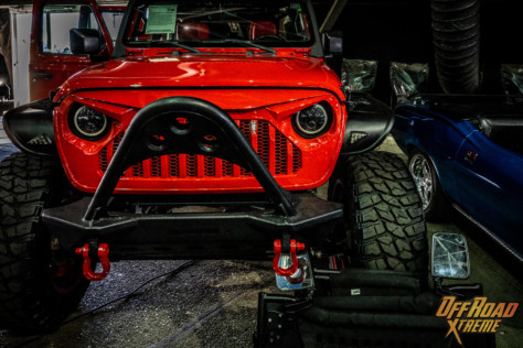 what-is-it-like-at-the-barrett-jackson-auto-auction-2022-02-28_20-39-06_091410