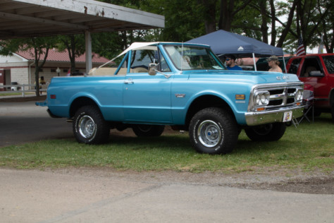 doubling-down-when-one-classic-gmc-jimmy-4x4-truck-just-wont-do-2022-03-30_19-28-37_413044